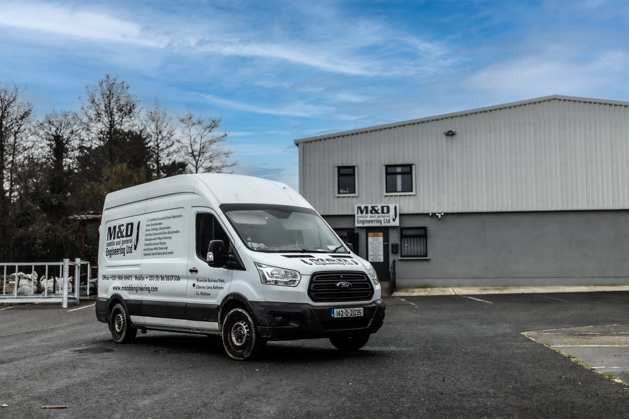 M&D Engineering premises and company vehicle, Charvey Lane, Rathnew